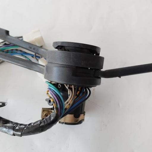 CONMUTADOR DE LUCES SEAT 131 CLX Y SUPERMIRAFIORI [2]