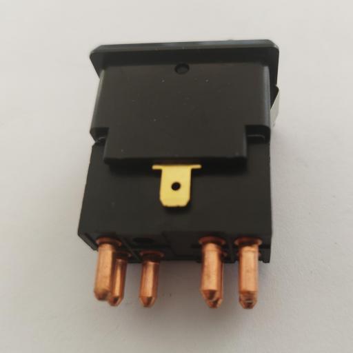 INTERRUPTOR LUZ DE AVERIA LAND ROVER DEFENDER [2]