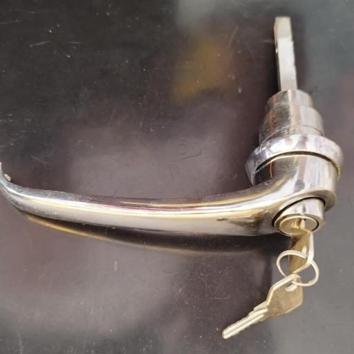 MANECILLA EXTERIOR PORTON TRASERO MERCEDES DKW [1]