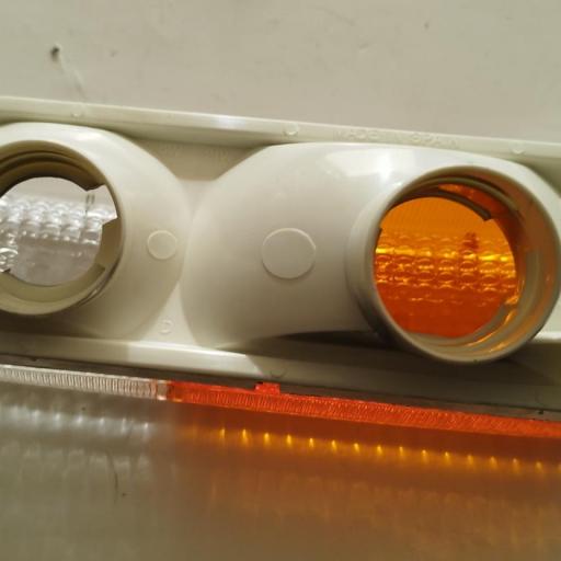 PILOTO DELANTERO DERECHO R6 MODERNO [1]