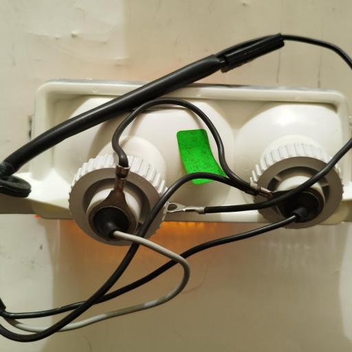 PILOTO DELANTERO IZQUIERDO R6 MODERNO [1]