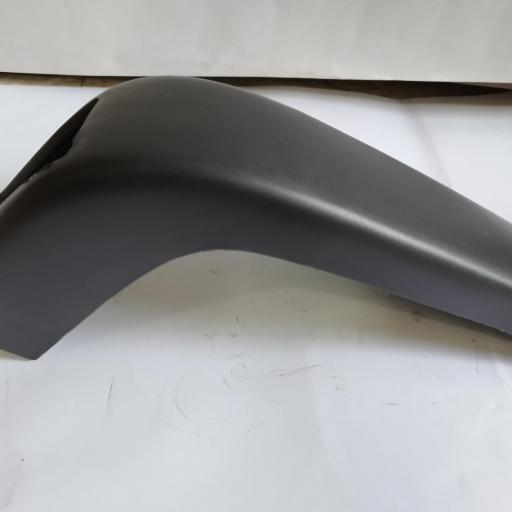 PUNTA PARAGOLPES TRASERA IZQUIERDA FORD FIESTA 84  [1]