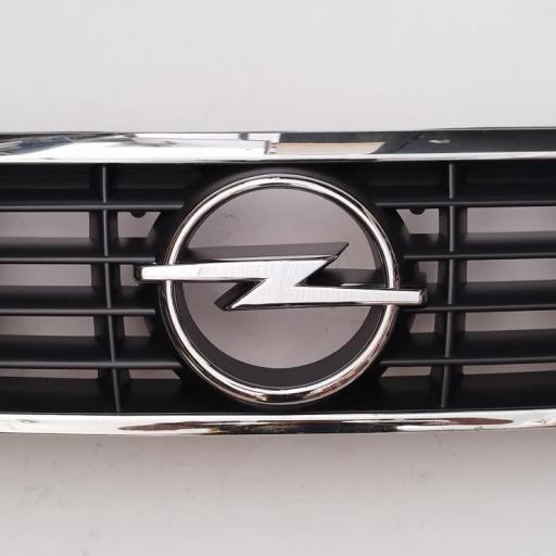 REJILLA OPEL OMEGA B [0]