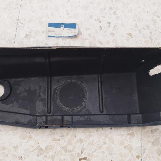 SOPORTE BANDEJA DERECHO OPEL ASCONA C  [1]
