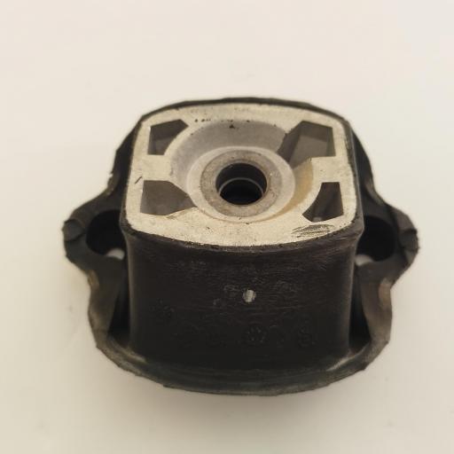 SOPORTE MOTOR DELANTERO MERCEDES W123 [1]