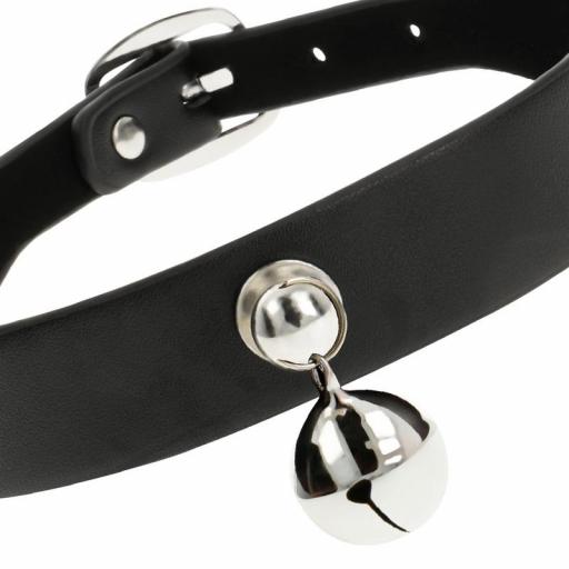 Collar con cascabel [1]