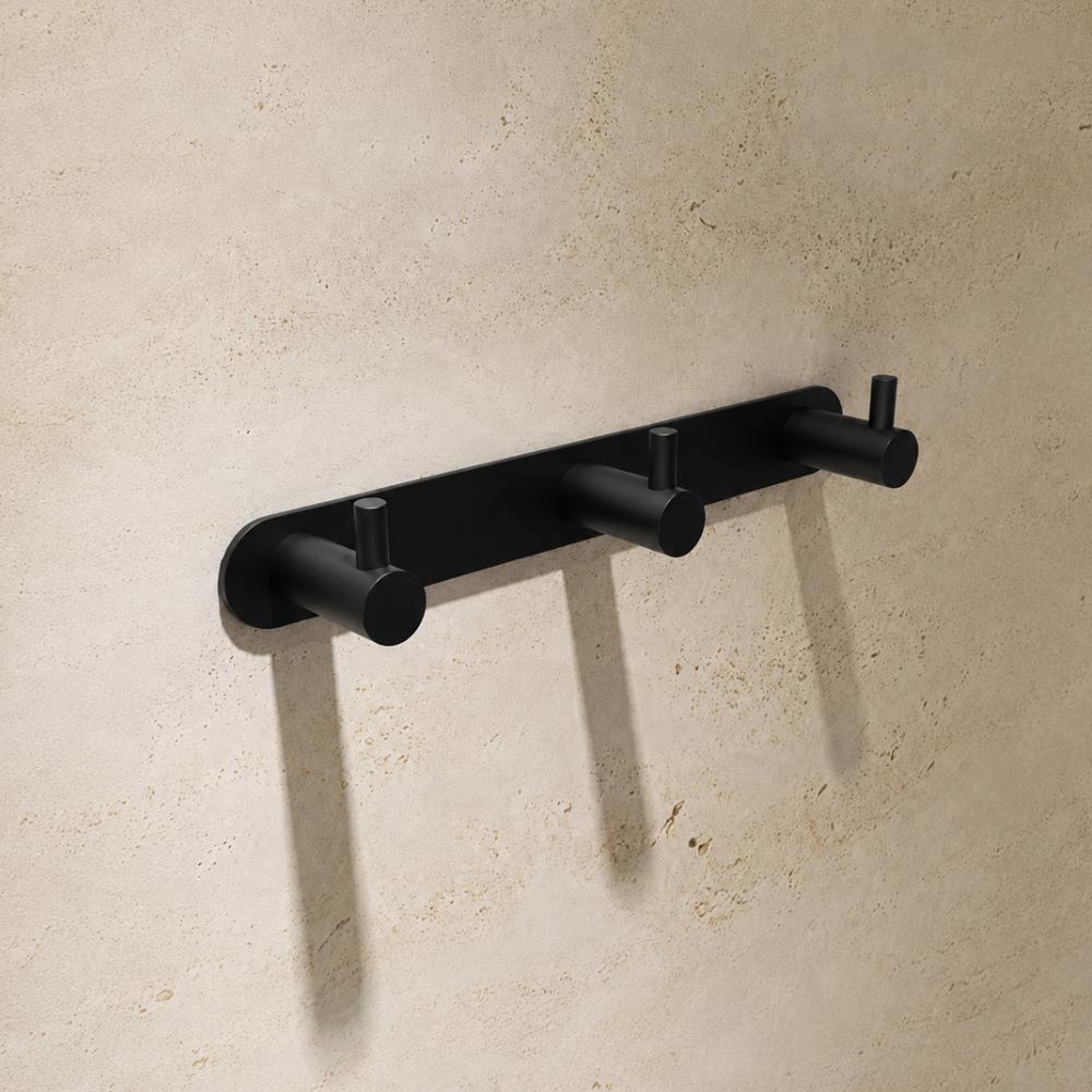 Percha triple Essential de Medimex con diferentes acabados