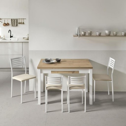 Silla Kelsa de Velasco con diferentes acabados