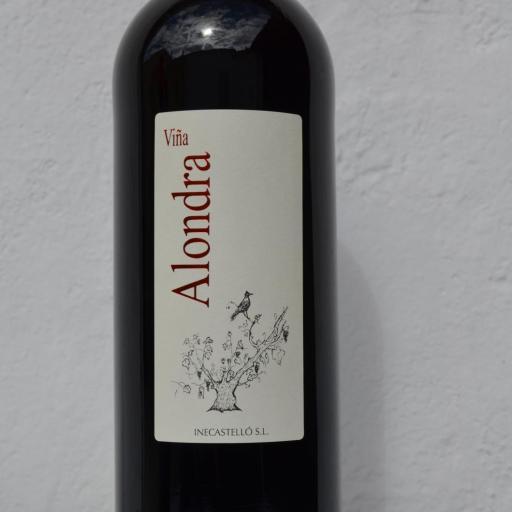 VINO TINTO JOVEN RACIMOS ENTEROS.VIÑA ALONDRA. LANGA-ÁVILA [1]