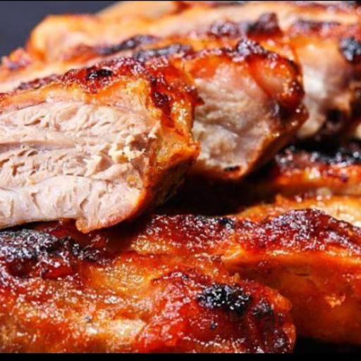 Costillar de Cerdo BBQ Premium Asado en Horno de Leña (600g)
