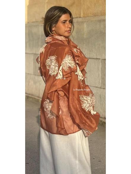 MANUELA. BLUSA  COLOR TEJA BORDADA [3]