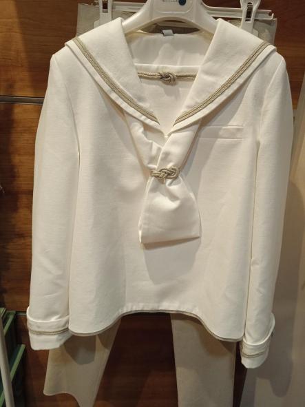 2072. TRAJE PRIMERA COMUNION BLANCO Y BEIGE [1]