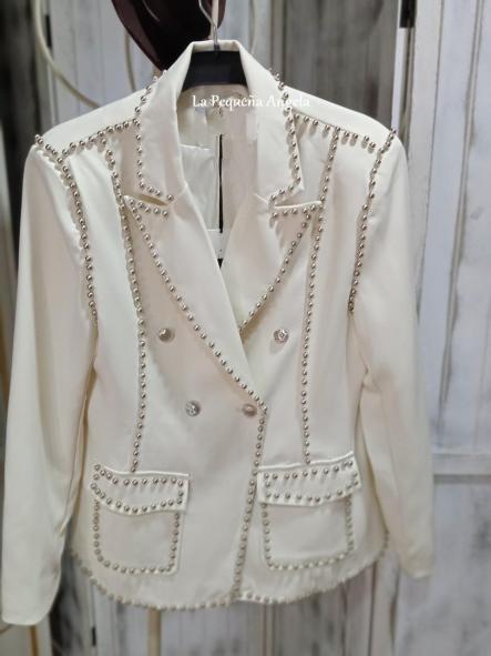 ANASTASIA. AMERICANA BLANCO ROTO [1]