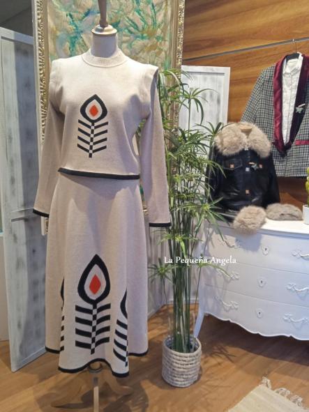 FUEGO. CONJUNTO PUNTO BEIGE [1]