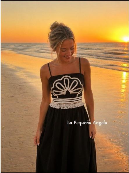LEIA. VESTIDO NEGRO DE TIRANTES
