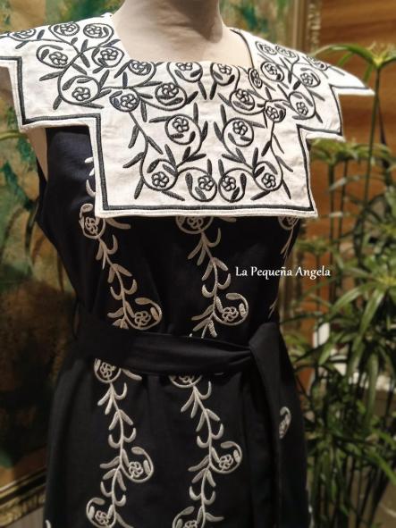 MEDITERRANO. VESTIDO MARINO CON CUELLO BLANCO [2]