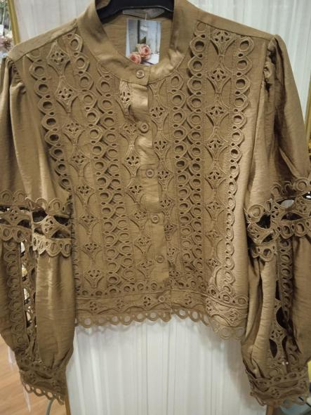 MOCA. BLUSA COLOR TOFFEE [1]