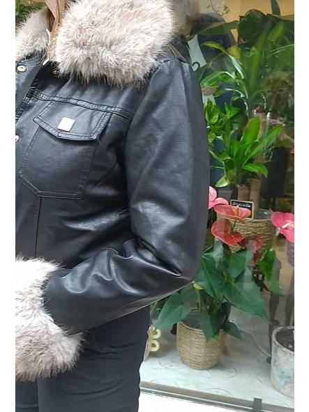 NIEBLA. BOMBER NEGRA. CUELLOS Y PUÑOS DESMONTABLES [2]