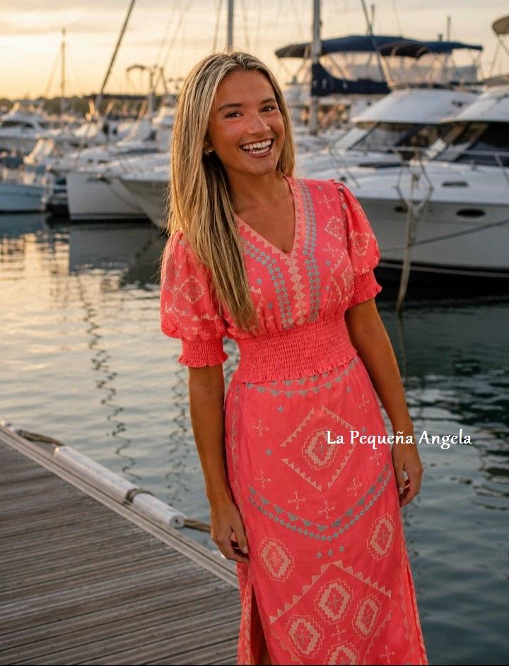 SANDY. CONJUNTO TOP Y FALDA EN CORAL