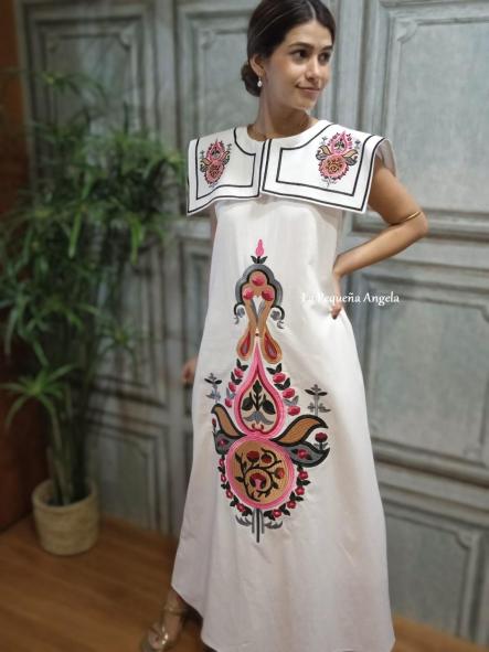 ROUSE. VESTIDO MIDI BORDADO