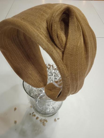 EL7 CORONA NUDA MUJER EN ORO VIEJO [1]