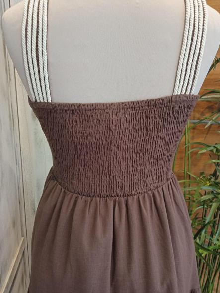 ETIOPIA. VESTIDO MARRON [2]