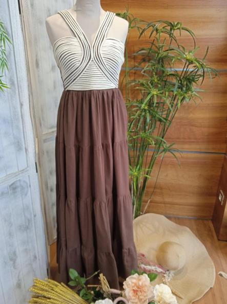 ETIOPIA. VESTIDO MARRON