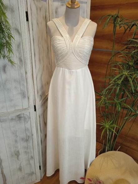 ETIOPIA. VESTIDO BLANCO