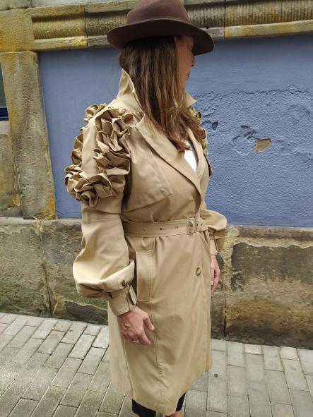SETENIL. GABARDINA CAMEL [1]