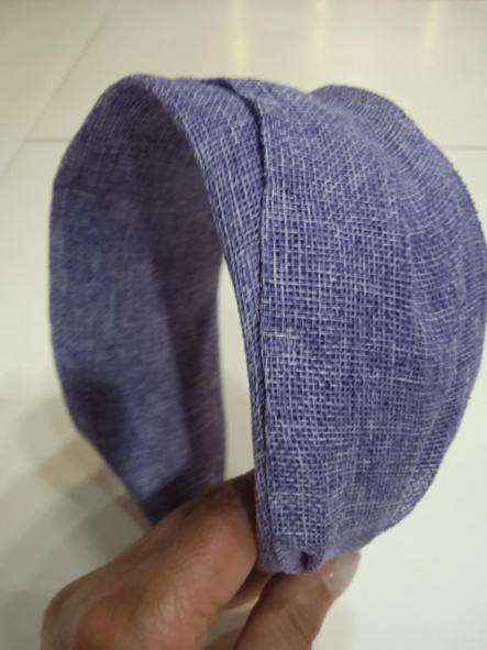 EL10 CORONA MUJER EN MORADO