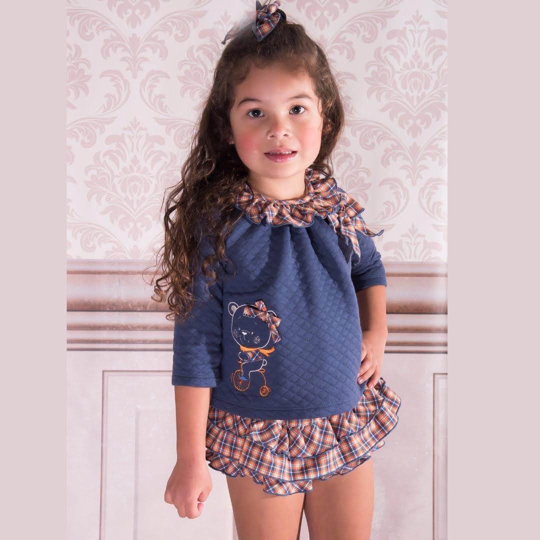 Daniesty Conjunto Sudadera Cloque Azul Braga con Volantes de Cuadros Familia Gabriela 014