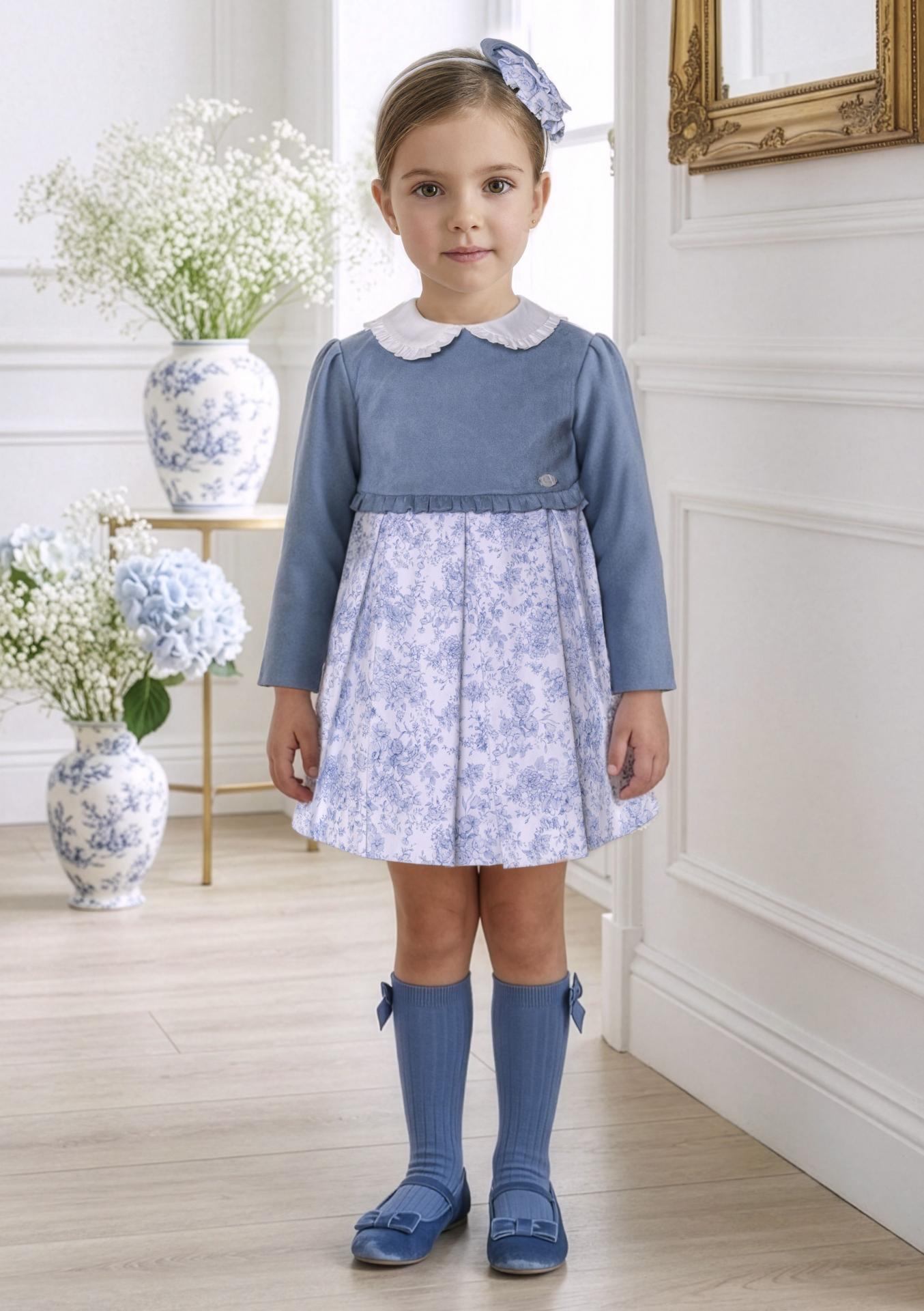 Miranda Vestido Infantil Ceremonia Cuerpo Antelina Azul Falda Tablas Blanca Estampado Flores Azul "Blancanieves" 0243/V