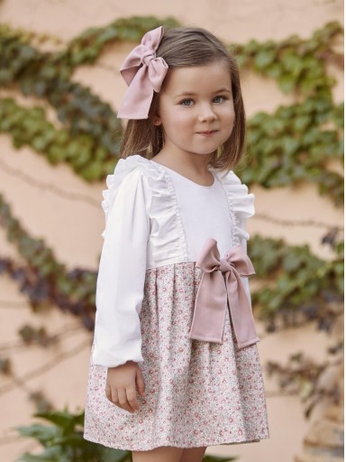 Juliana Vistiendo Bebés Vestido 2 Volantes Flores Lazo Tela "Danza" 25662 Maquillaje [1]