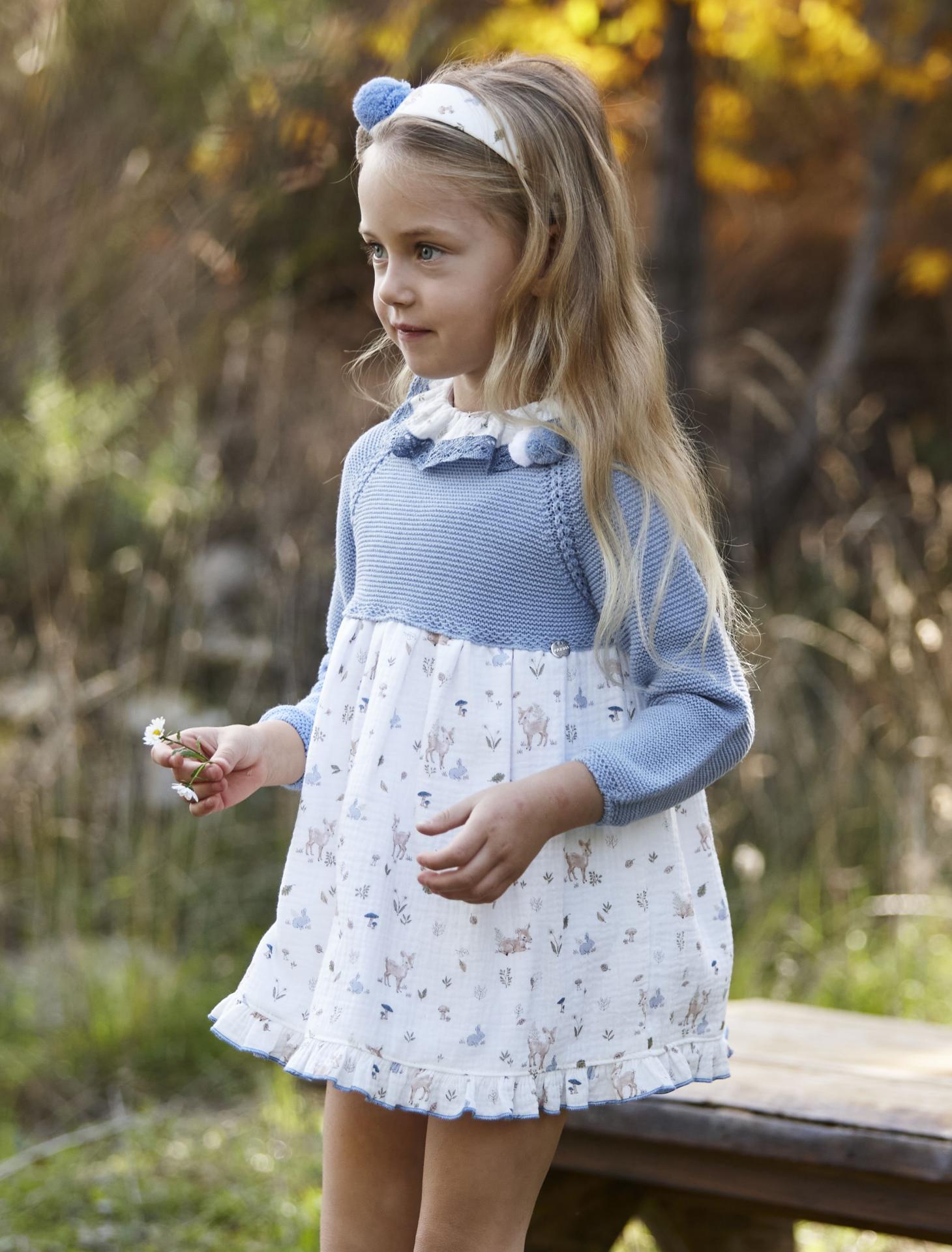 Juliana Vistiendo Bebés Vestido Cuerpo Punto Azul Falda Estampada Animales del Bosque Volante Cuello "Rastro" 26647