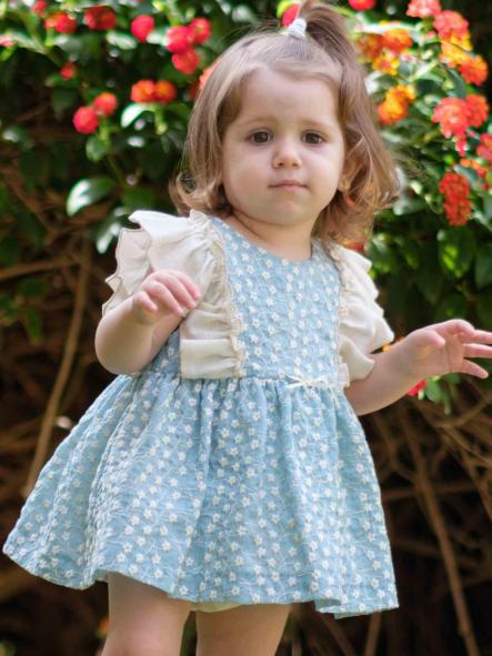 Nekenia Vestido Bebé Vuelo Contrastado Beig Bordado Floral Volante con Braguita 24VC10