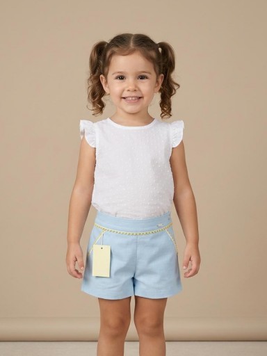 Daniesty Conjunto Niña Short  Azul Ribete Amarilo Blusa sin mangas Plumeti Blanco Familia Irene 005 [0]