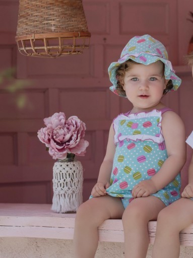Miranda vestido bebe azul tirantes rosa estampado macarons gorrito "Osa Menor" 0406/VG [0]