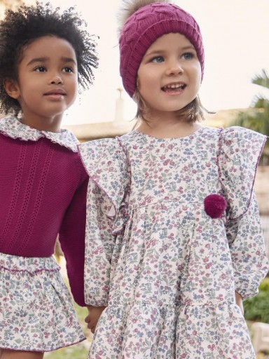 Juliana Vistiendo Bebés Vestido 2 Cortes Flores Volante Hombros "Ritmo" 25661 Fucsia [1]