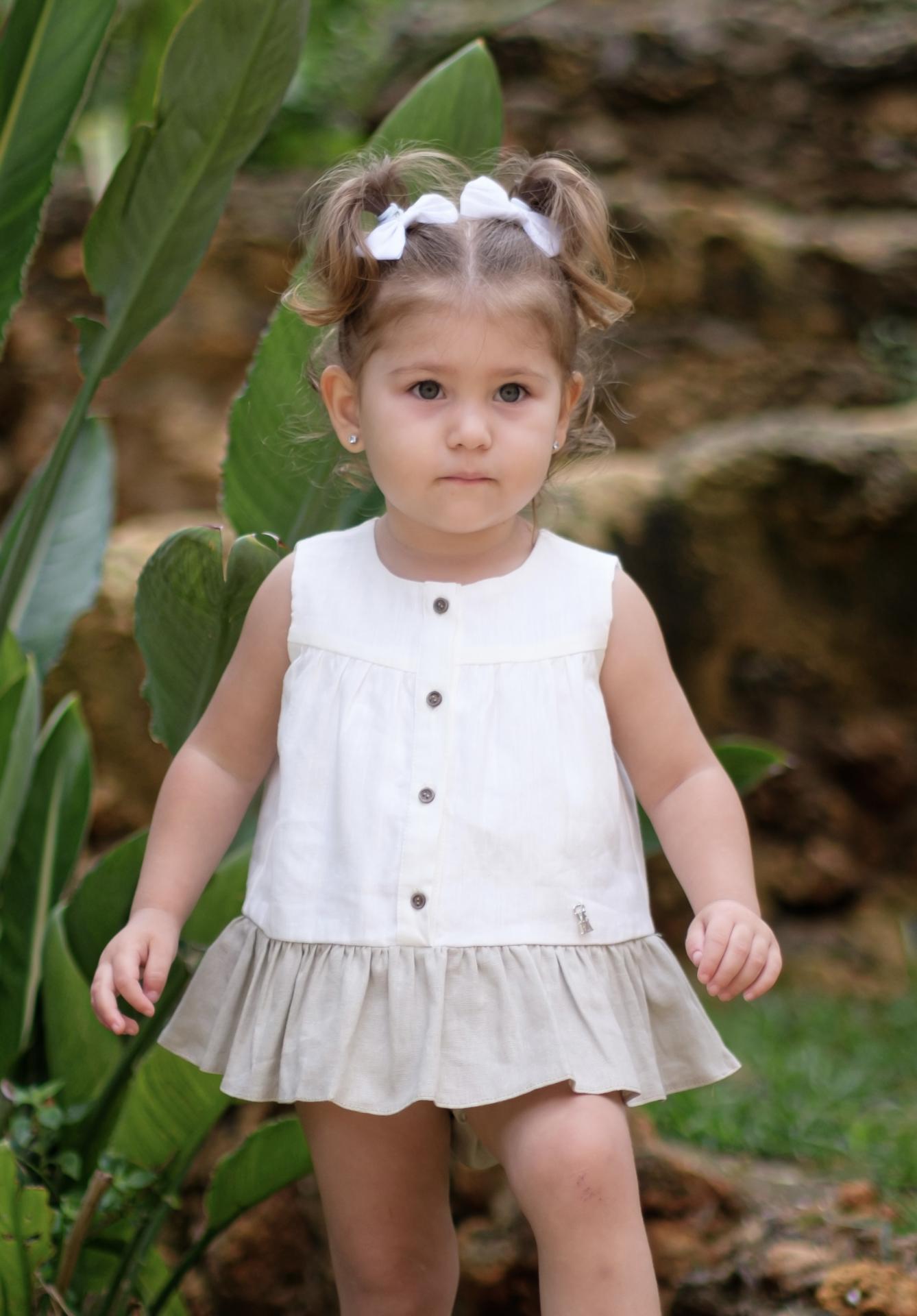 Nekenia Vestido Bebé Vuelo Lino Volante Piedra con Braguita 24VC17