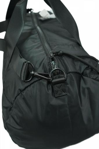 Bolsa de deporte/ de viaje kcb puffy negro 3044 NE [3]