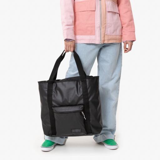 Bolsa eastpak trap tarle black KA5BHL 013 [7]