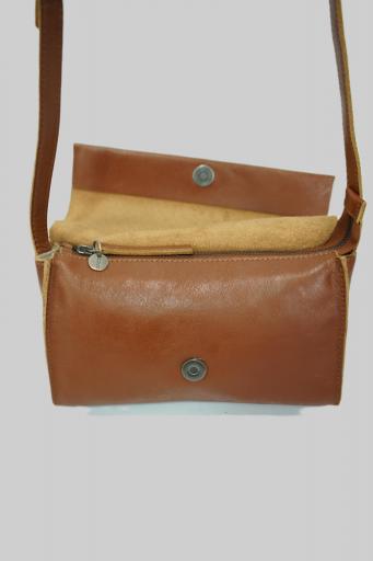 Bolso bandolera de piel biba Chester Buff CEF3L [4]