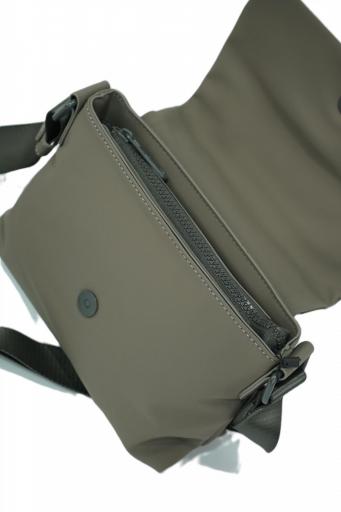 Bolso bandolera con solapa s kcb elegant gris 3262 GR [3]