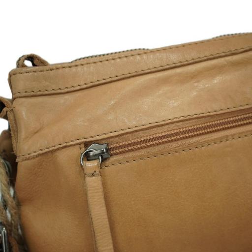 Bolso de brazo en piel natural camel 412773 CA [5]