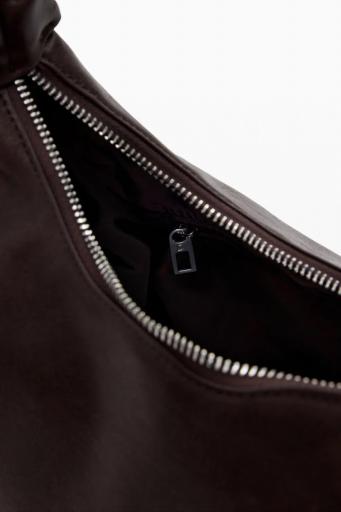 Bolso desigual de mano half logo choco 25WAXPAY 6 [5]