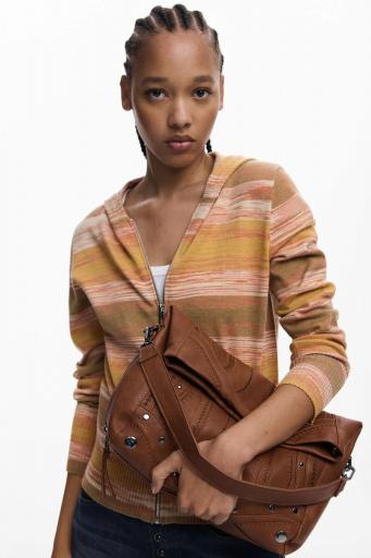 Bolso desigual efecto piel bordados pach 25WAXPA8 6 [7]