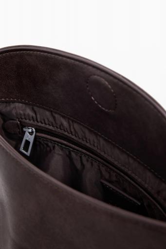 Bolso desigual half logo trokel choco 25WAXP70 6 [6]
