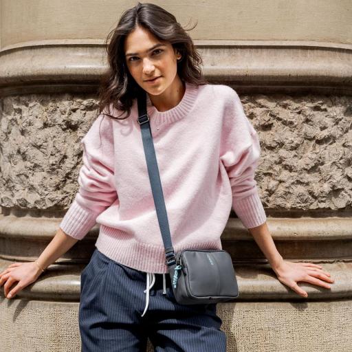 Bolso pequeño de dos compartimentos onda 606104