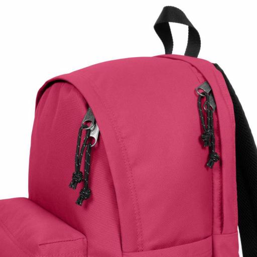 Mochila eastpak day office 15.6" cerise pink KA5BIK 6S3 [4]