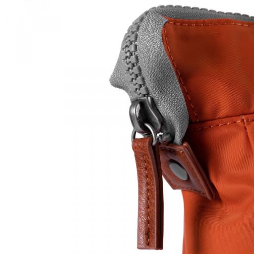 Mochila roka london canvas bantry b burnt orange BAN B S BOR [6]